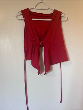 SHEIN Red Ring-Front Draped Tie Crop Top
